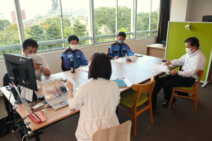 「お客様の大切な時間を無駄にしない」。ネッツトヨタ山形さんでは山形大学さんと一緒に効率化を推進した「プレミアム車検」を県内全11店舗で展開中です。