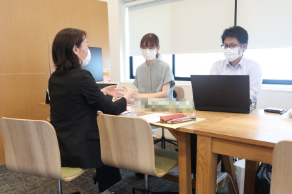 今年で創業100周年！山形市に本社を置く老舗菓子メーカー「でん六」さん。