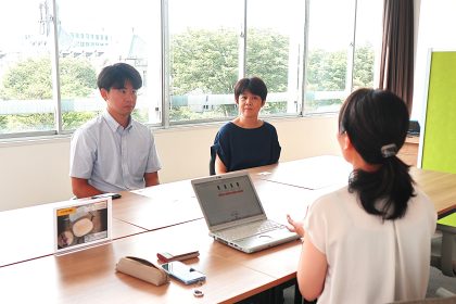 筆・墨・額装、そして書の楽しみ方を広げる雑貨まで。初心者もベテランも楽しめる書道用品専門店「書之四寶かの」さん。