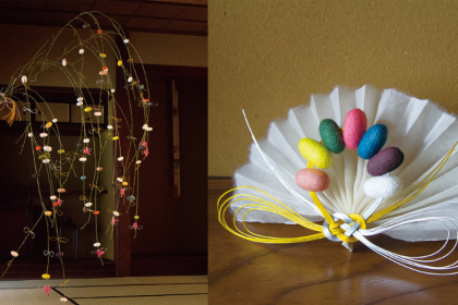 「草木染工房　瓶屋」さんの一年の幸せを願う「繭玉の正月飾り」が今年も数量限定で販売中。縁起物として、新年の始まりにぴったりです。